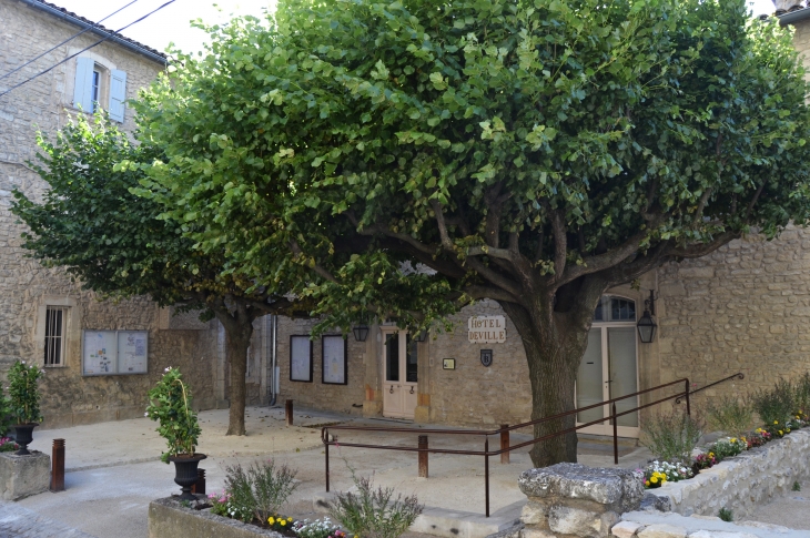 Hotel-de-Ville - Bonnieux