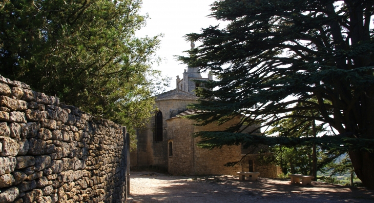   :église haute 12 Em Siècle - Bonnieux