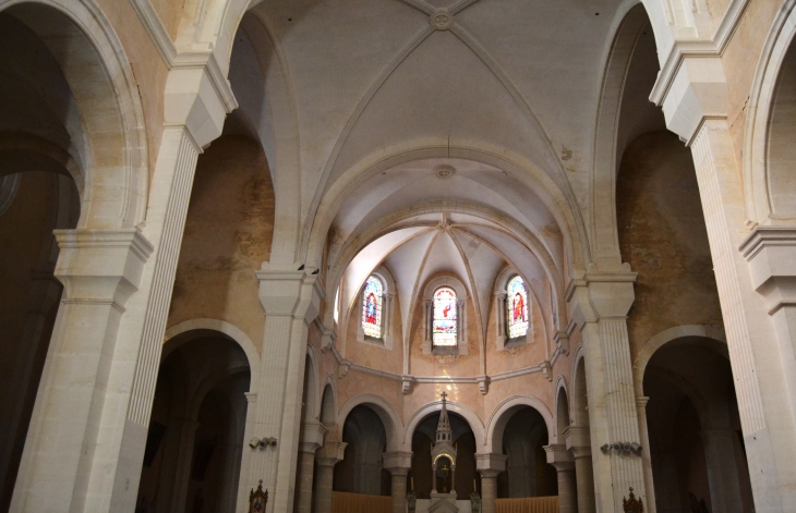   :église Neuve ( 1870 ) - Bonnieux