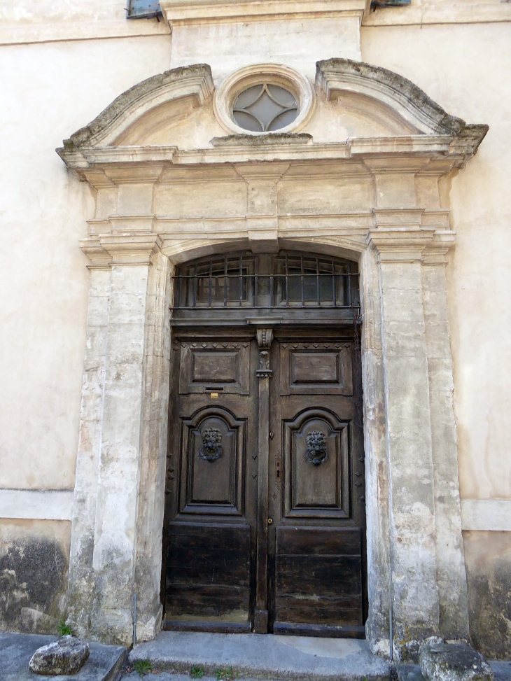 Belle porte - Bonnieux