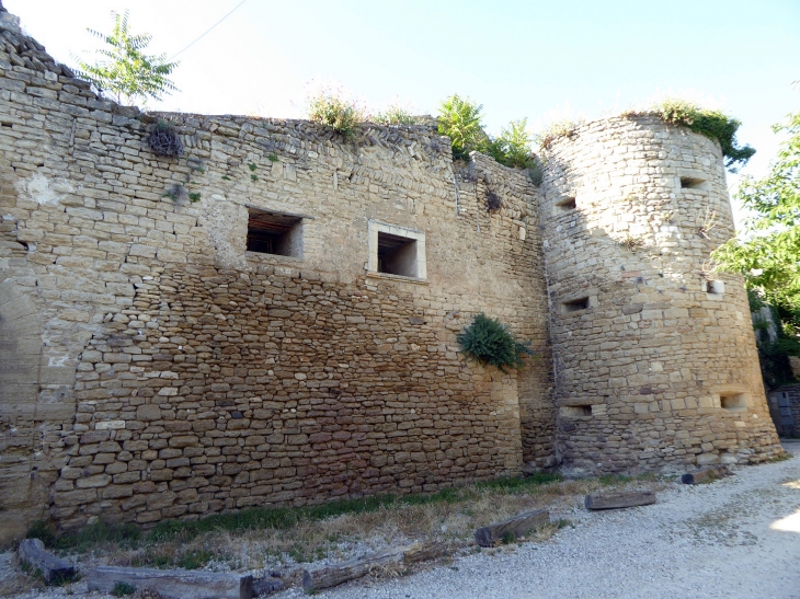 Le château - Cabrières-d'Avignon