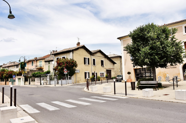 La Commune - Caumont-sur-Durance