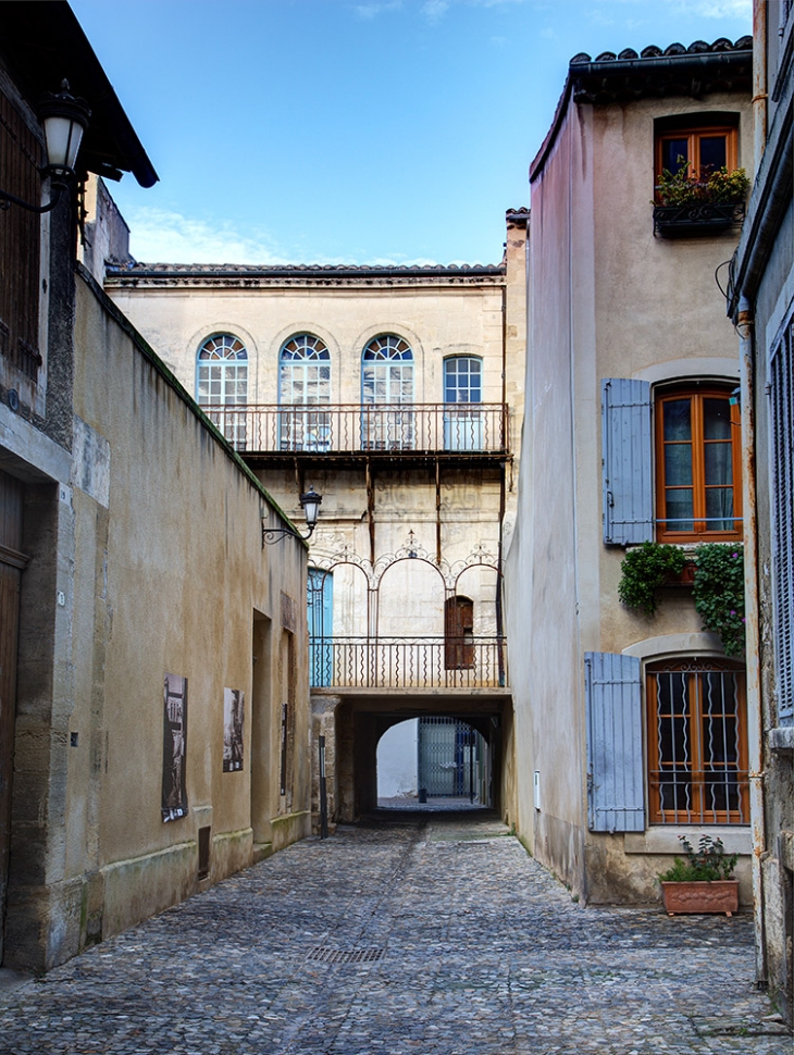 La synagogue vue de la rue Hébraïque - Cavaillon