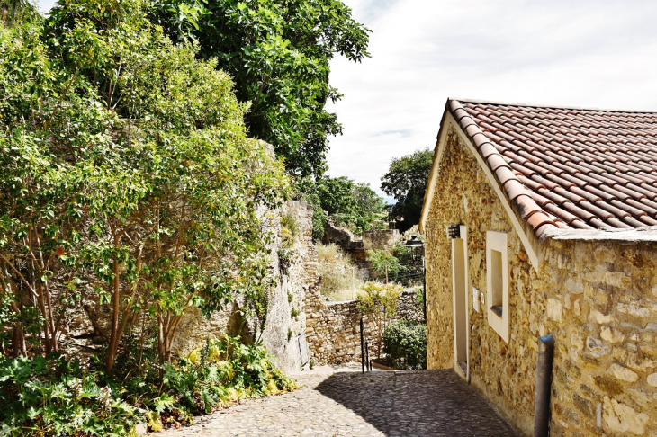 La Commune - Châteauneuf-de-Gadagne