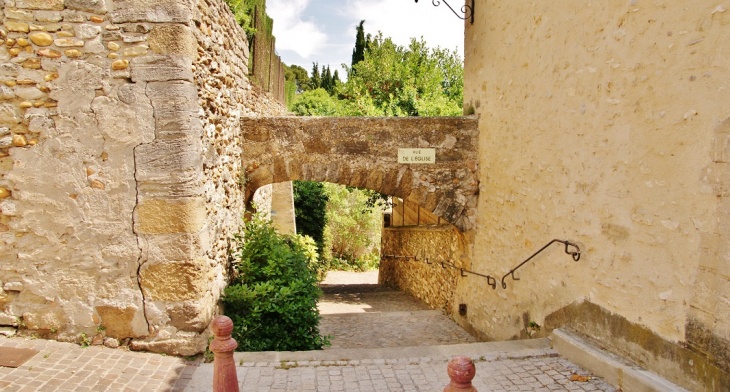 La Commune - Châteauneuf-de-Gadagne