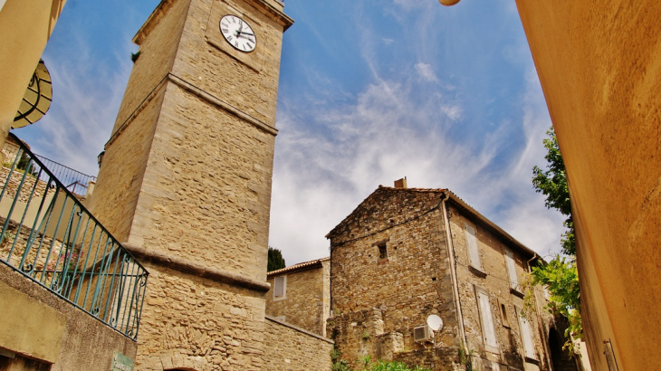 La Commune - Châteauneuf-de-Gadagne