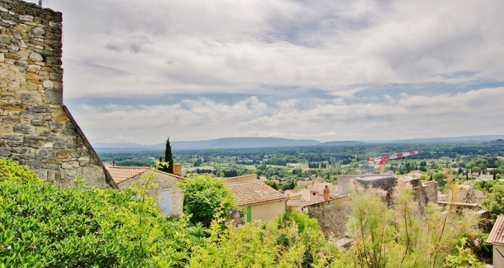 La Commune - Châteauneuf-de-Gadagne