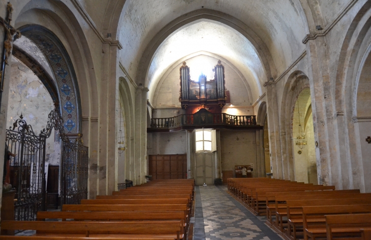 <<église Notre-Dame de Beaulieu 13 Em Siècle - Cucuron