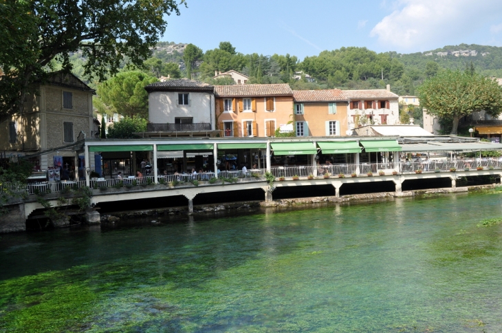 Fontaine de Vaucluse - Fontaine-de-Vaucluse