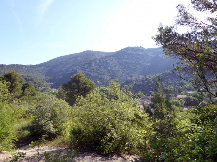 Sous les monts de Vaucluse - Fontaine-de-Vaucluse