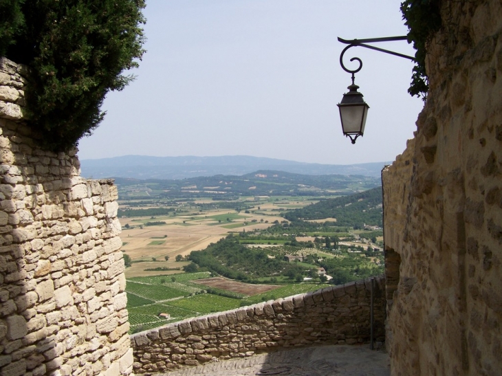 Vue sur le LUBERON - Gordes