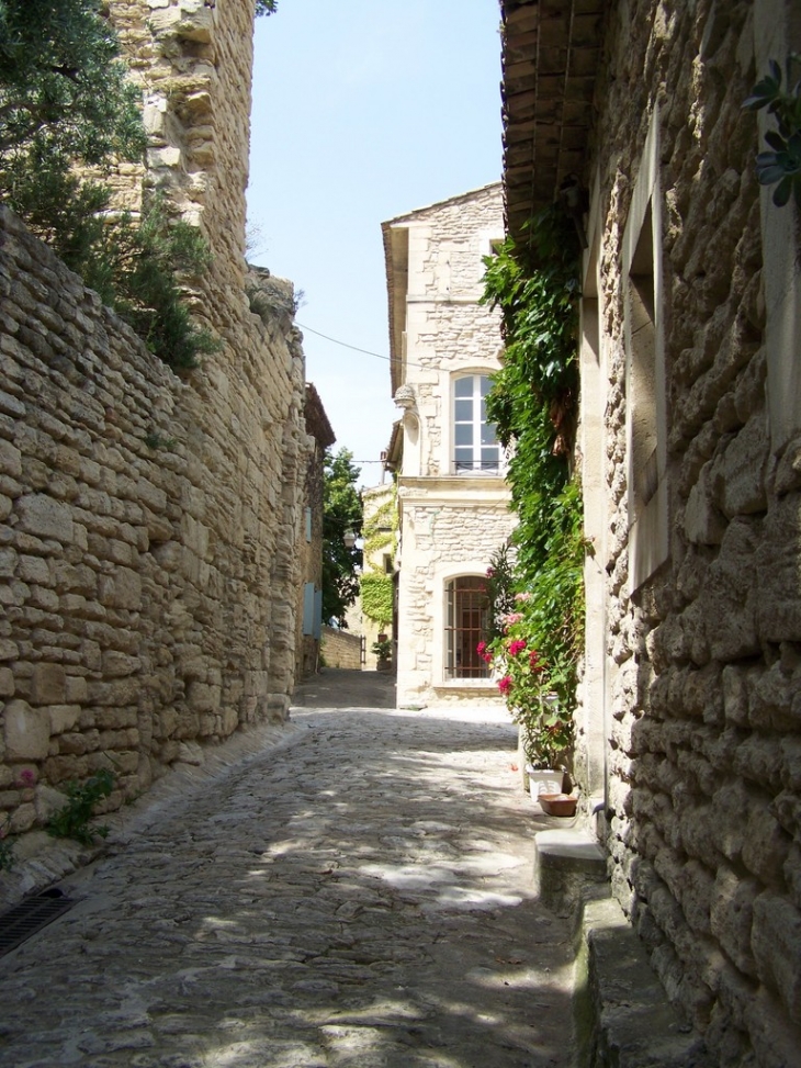 Ruelle escarpée - Gordes