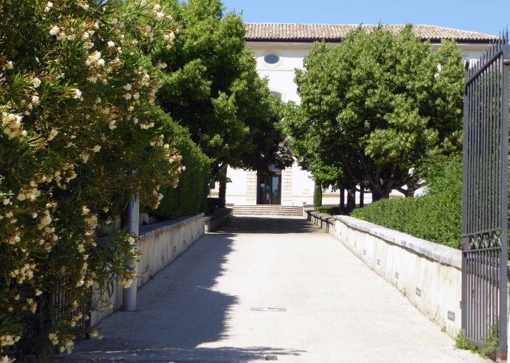 L'hôtel Simiane centre culturel - Gordes