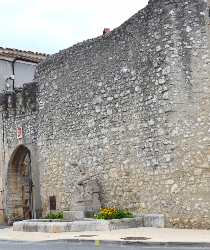 Anciens Remparts 14 Em Siècle - La Bastide-des-Jourdans