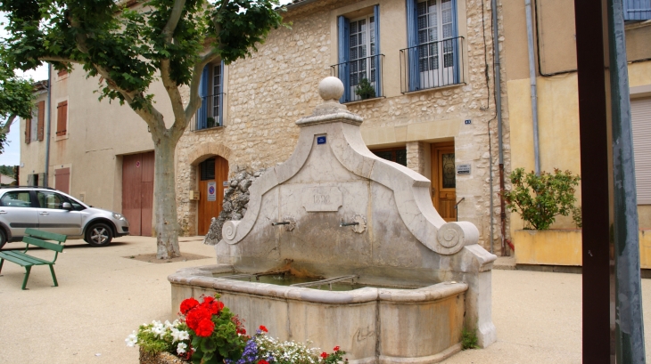  - La Bastide-des-Jourdans