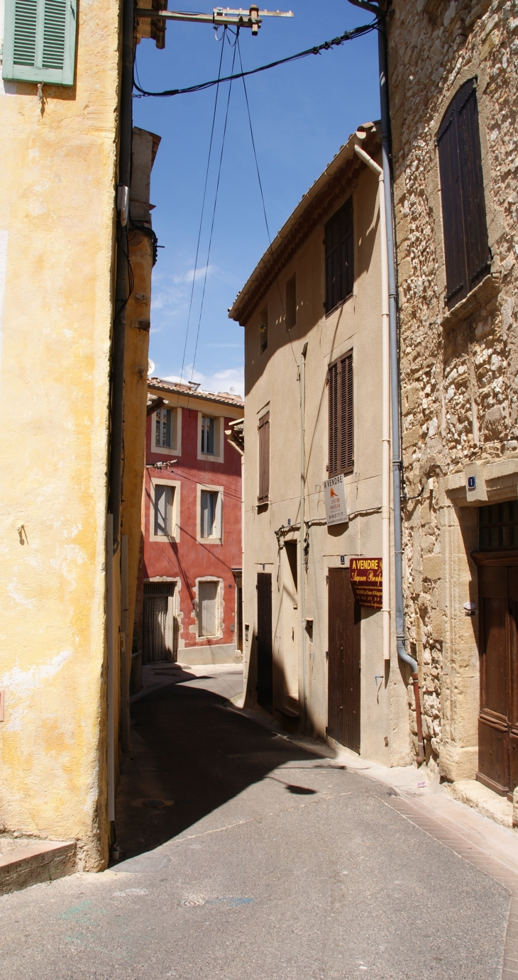  - La Bastide-des-Jourdans