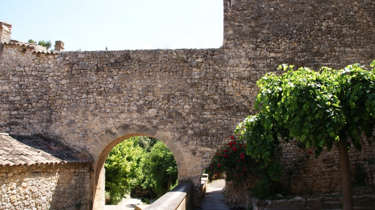 Anciens Remparts 14 Em Siècle - La Bastide-des-Jourdans