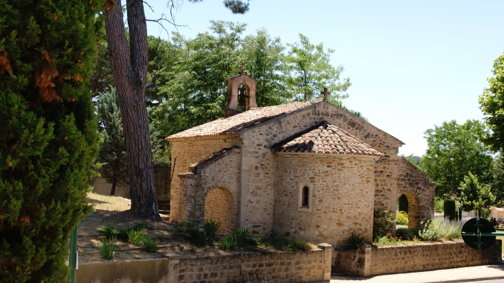 :Chapelle Saint-Christophe ( 1558 ) - La Tour-d'Aigues