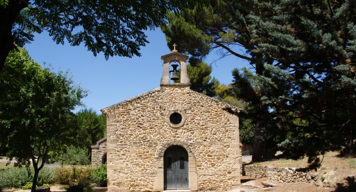 :Chapelle Saint-Christophe ( 1558 ) - La Tour-d'Aigues