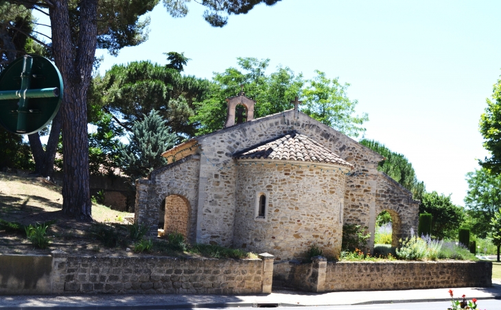 :Chapelle Saint-Christophe ( 1558 ) - La Tour-d'Aigues