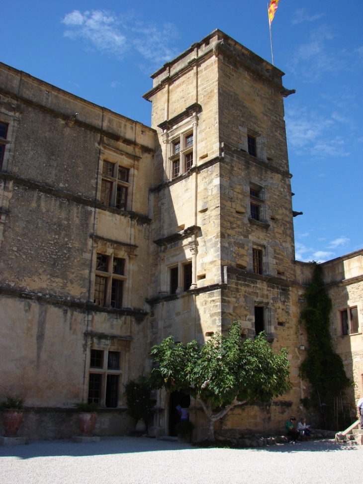 Le Château - Lourmarin