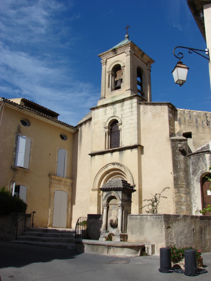 L'Eglise - Lourmarin