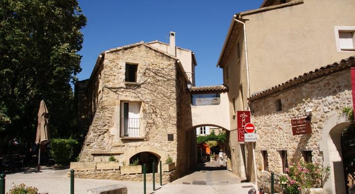  - Lourmarin