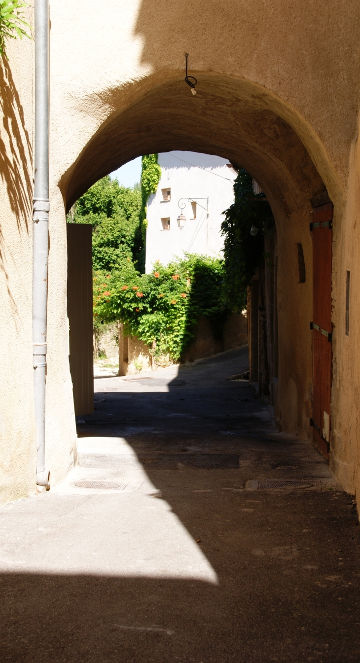  - Lourmarin