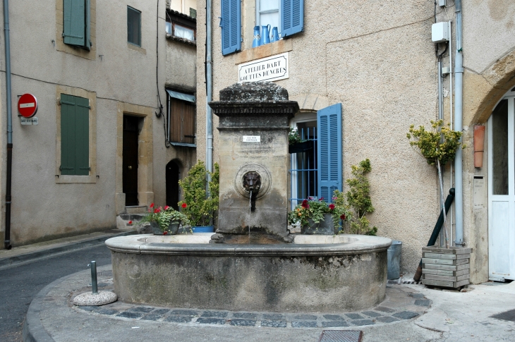  - Lourmarin