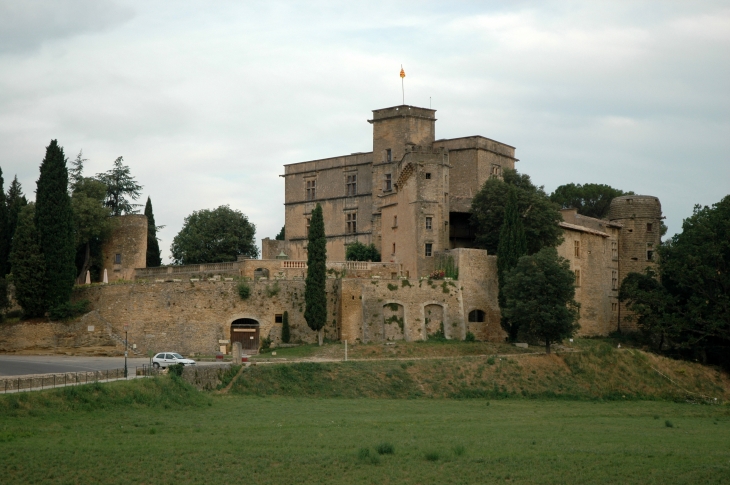  - Lourmarin