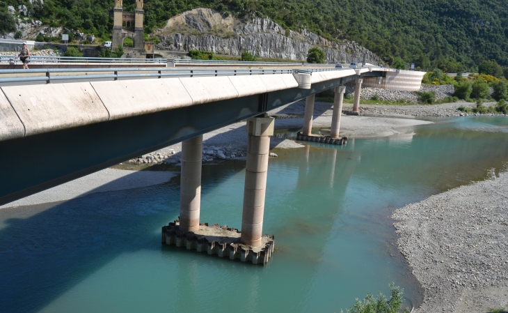 Nouveau Pont sur la Durance - Mirabeau