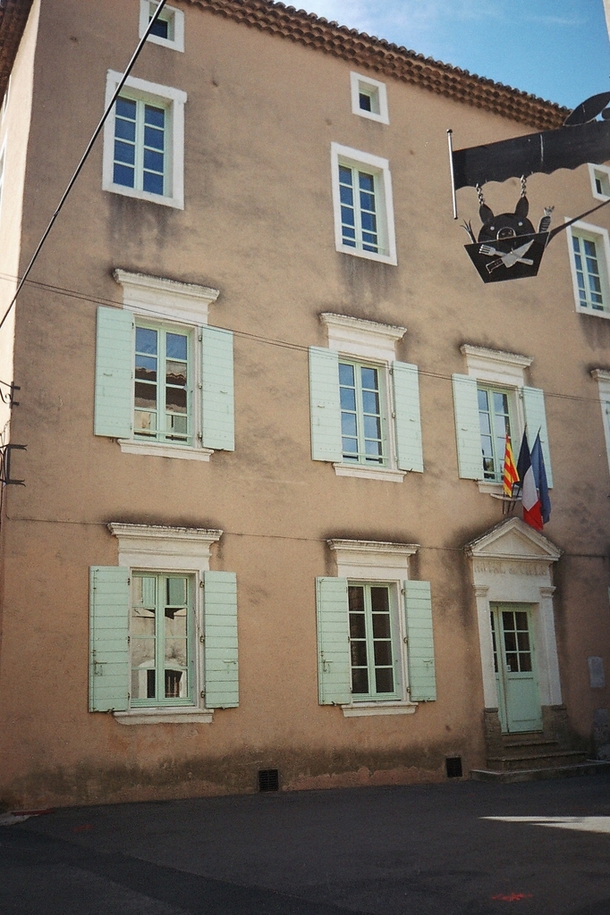 Mornas, hôtel de ville