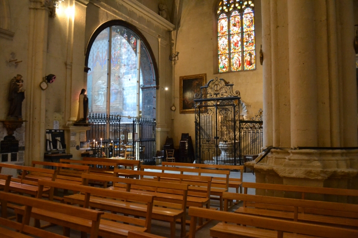  ;église Saint-Nicolas 14 Em Siècle - Pertuis