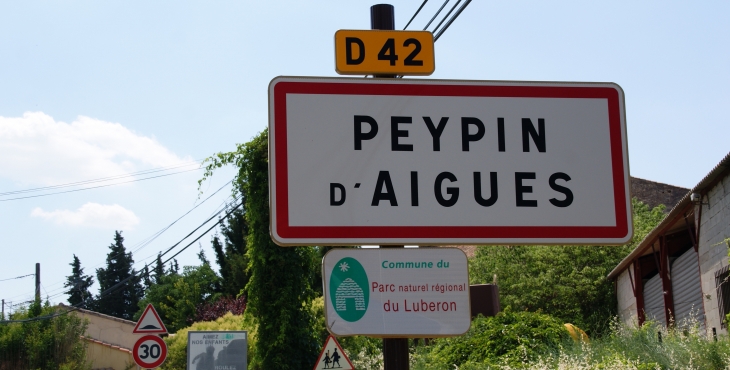  - Peypin-d'Aigues