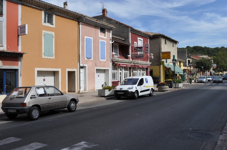 L'Avenue de Provence - Piolenc