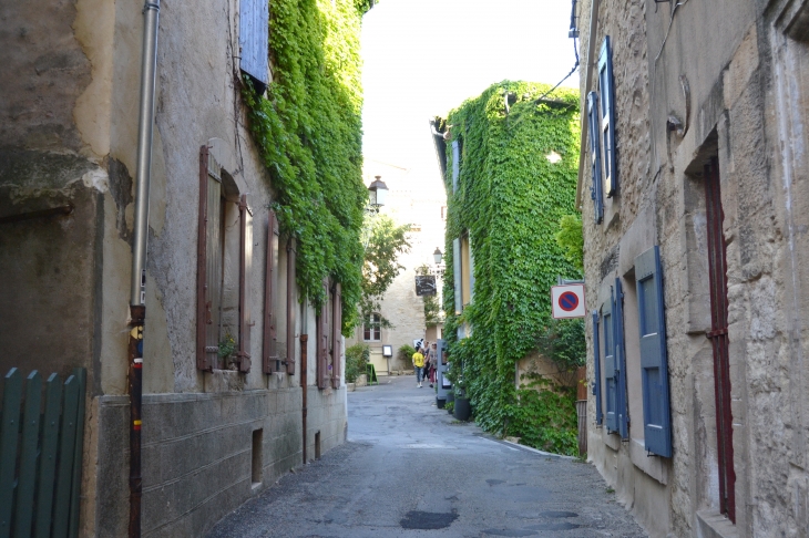  - Saignon