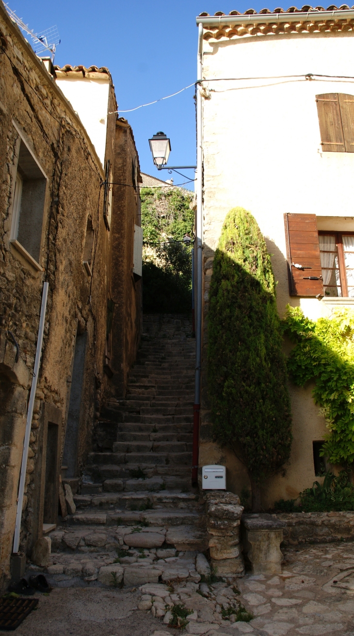  - Saignon