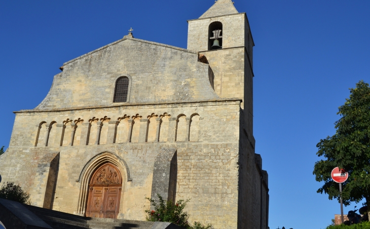   :église Notre-Dame de Pitié 11 Em Siècle - Saignon