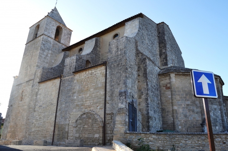   :église Notre-Dame de Pitié 11 Em Siècle - Saignon