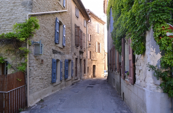  - Saignon