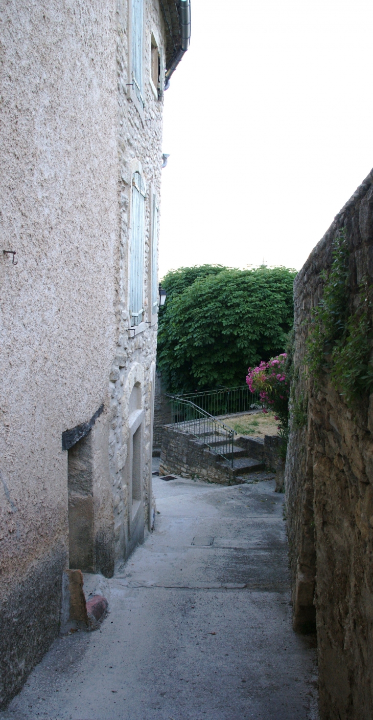  - Saint-Martin-de-Castillon