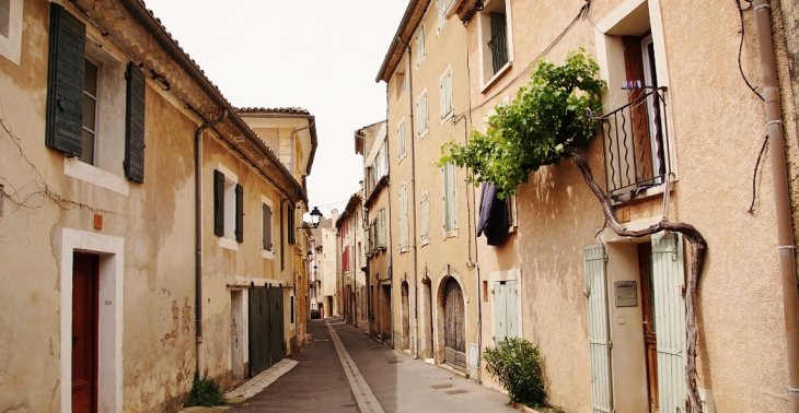 La Commune - Saint-Saturnin-lès-Apt