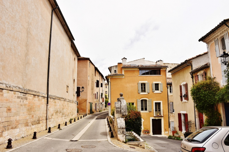 La Commune - Saint-Saturnin-lès-Apt