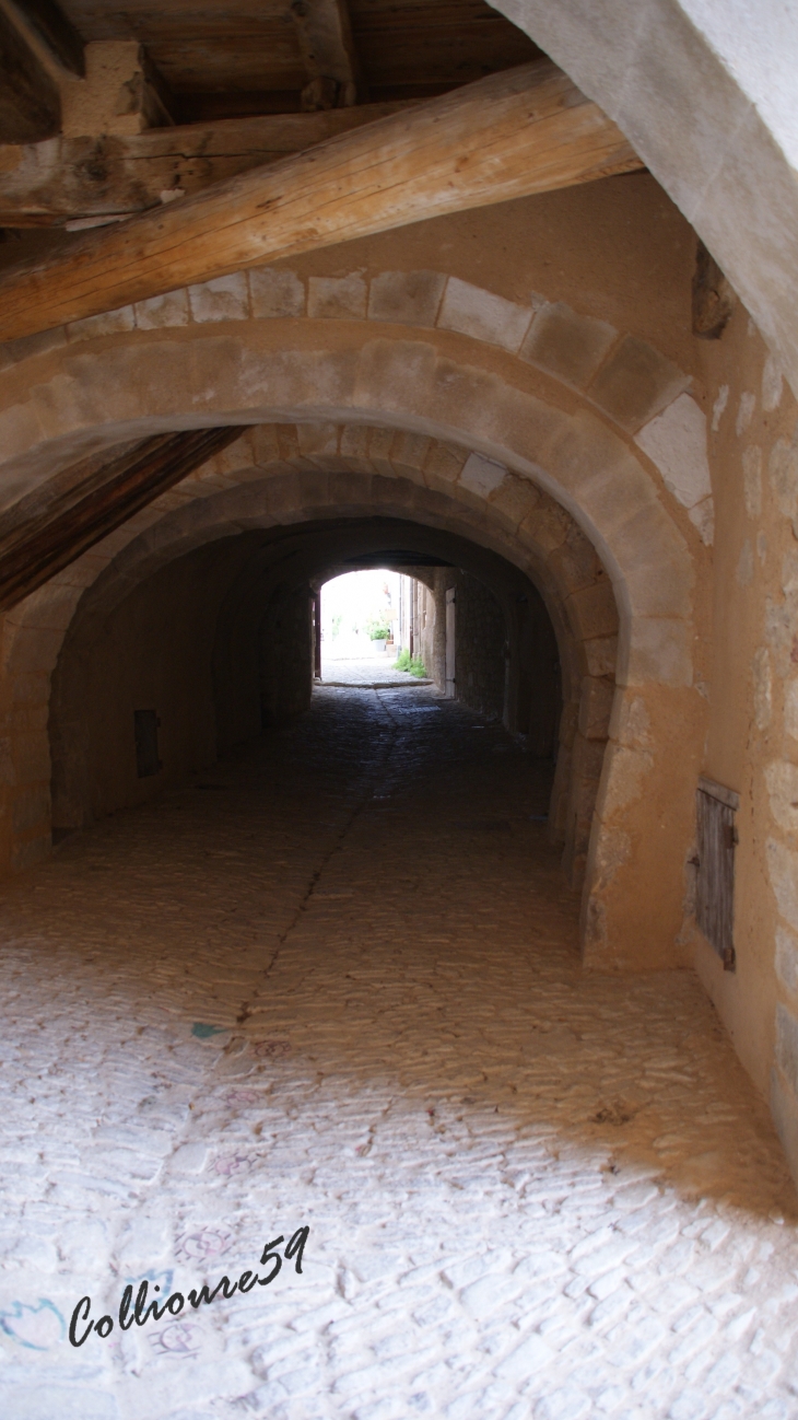  - Saint-Saturnin-lès-Apt