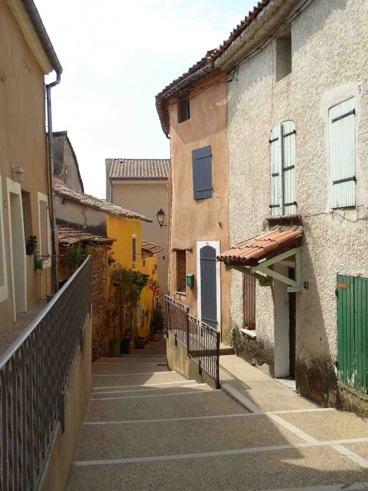 Ruelle en escalier - Sarrians