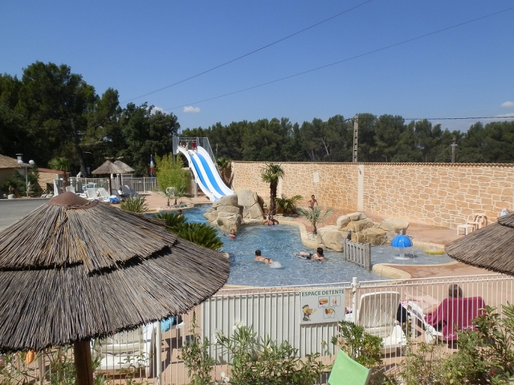 Camping La Montagne aux portes d'Avignon  - Sorgues