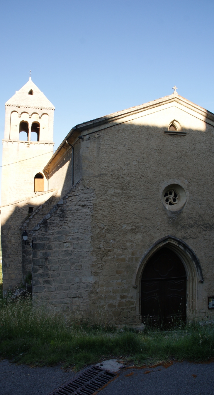   <église Saint-Hilaire 12 Em Siècle - Viens