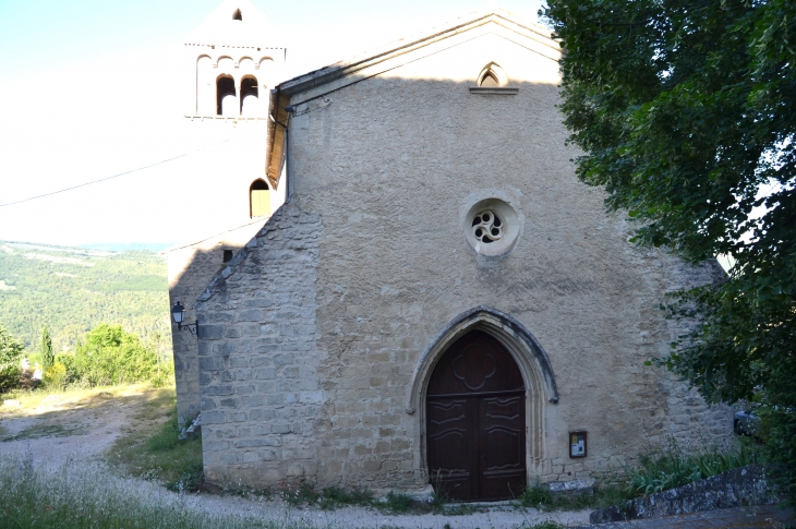   <église Saint-Hilaire 12 Em Siècle - Viens