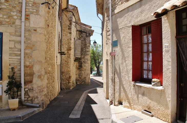 Le Village - Visan