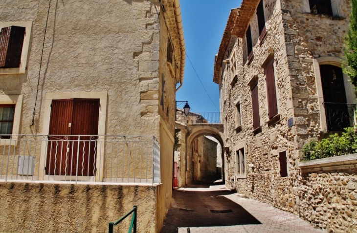 Le Village - Visan